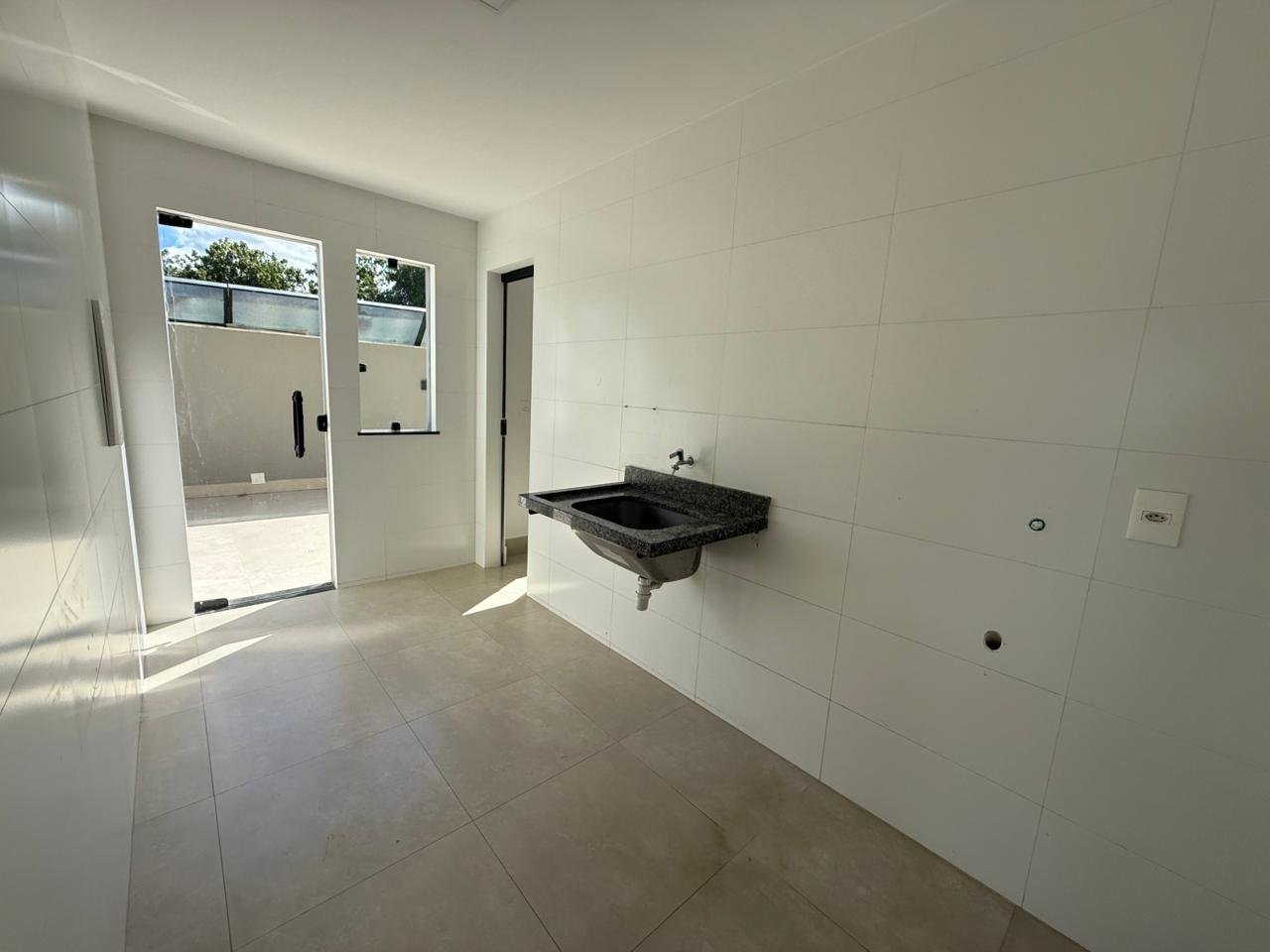 Casa Alto Padrão no Condomínio Arvoredo Castanheira